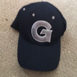Hoyas G strapback hat